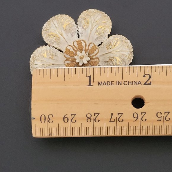 ART Arthur Pepper Floral Brooch Pin With Matching Clip Earrings Gold Tone Vtg - Picture 8 of 8